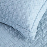 Quilt Set Solid Ice Blue King(106"x96") Basketweave Pattern Lightweight Hypoallergenic Microfiber "Simone" by Bedsure Basketweave Ice Blue KING(106"x96")